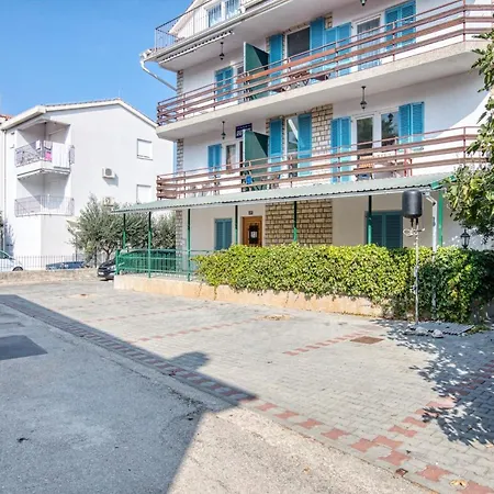 By The Sea Zaboric, - 20082 公寓 *