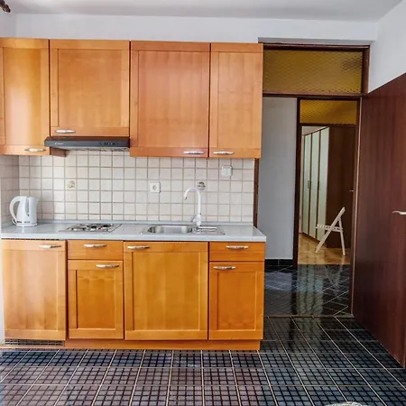 公寓 By The Sea Zaboric, - 20082 *