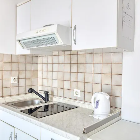 公寓 By The Sea Zaboric, - 20082 希贝尼克