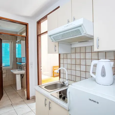 公寓 By The Sea Zaboric, - 20082