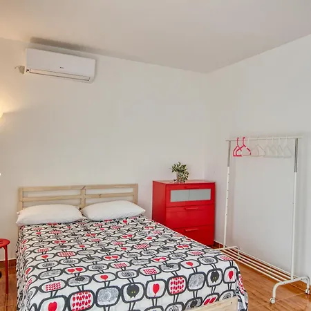 By The Sea Zaboric, - 20082 公寓