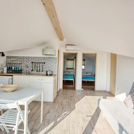 By The Sea Zaboric, - 20082 公寓