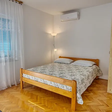 By The Sea Zaboric, - 20082 公寓