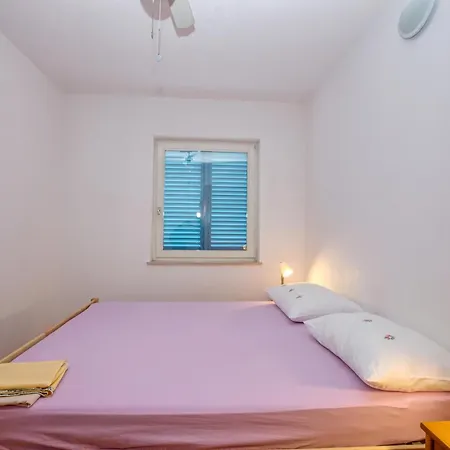 By The Sea Zaboric, - 20082 * 希贝尼克