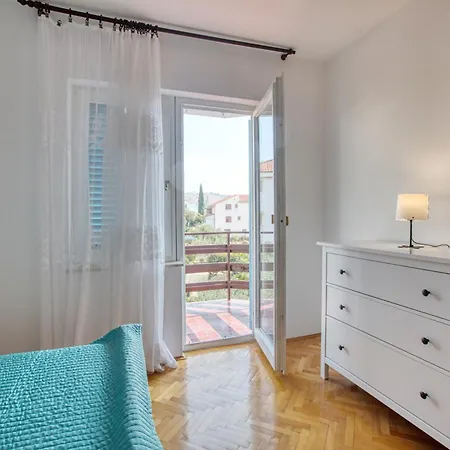 By The Sea Zaboric, - 20082 公寓